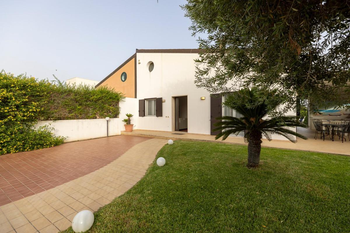 Villa Relax A 200Mt Dal Mare Pozzallo Exteriör bild